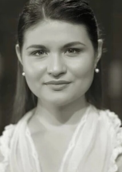 Phillipa Soo photo