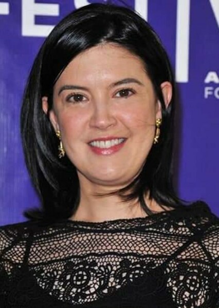 Phoebe Cates photo