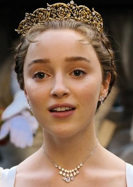 Phoebe Dynevor photo