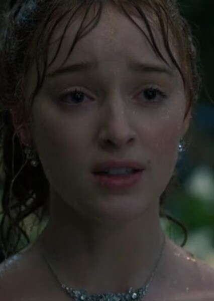Phoebe Dynevor
