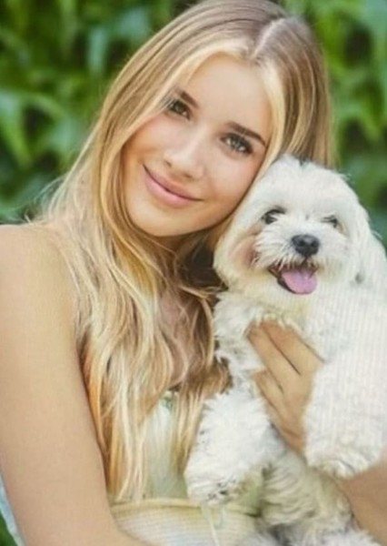 Phoebe Elizabeth Kay photo