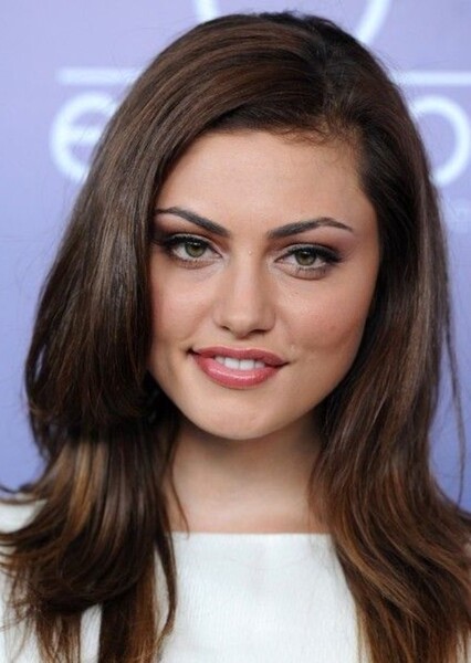 Phoebe Tonkin photo