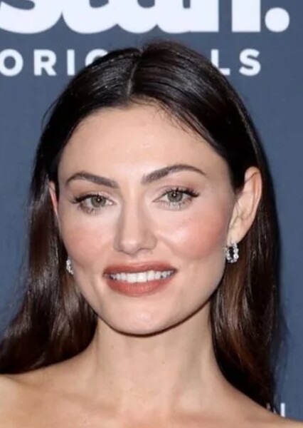 Phoebe Tonkin photo