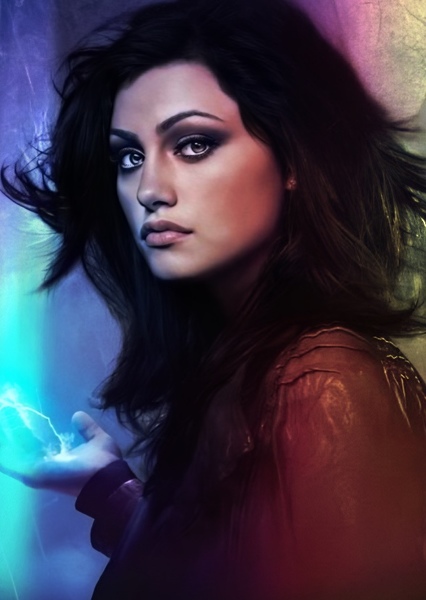 Phoebe Tonkin photo