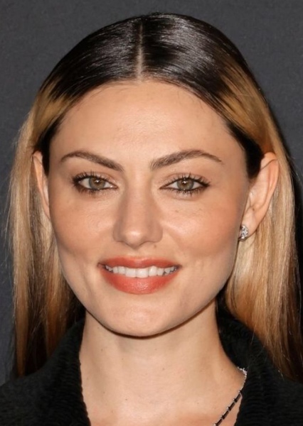 Phoebe Tonkin photo