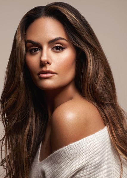 Pia Toscano photo