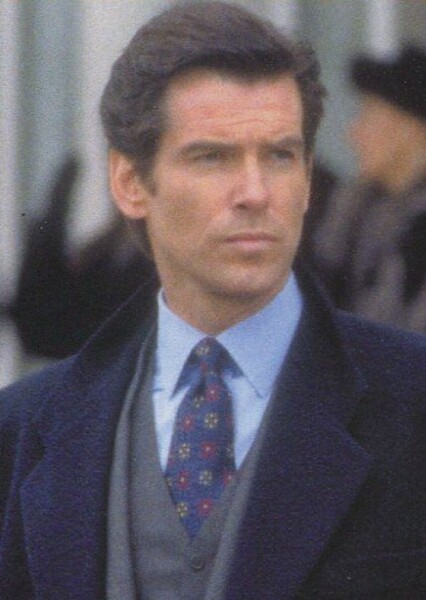 Pierce Brosnan photo