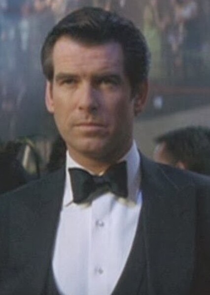 Pierce Brosnan photo