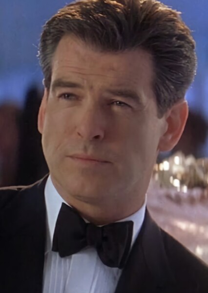 Pierce Brosnan photo
