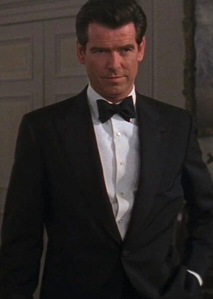 Pierce Brosnan photo