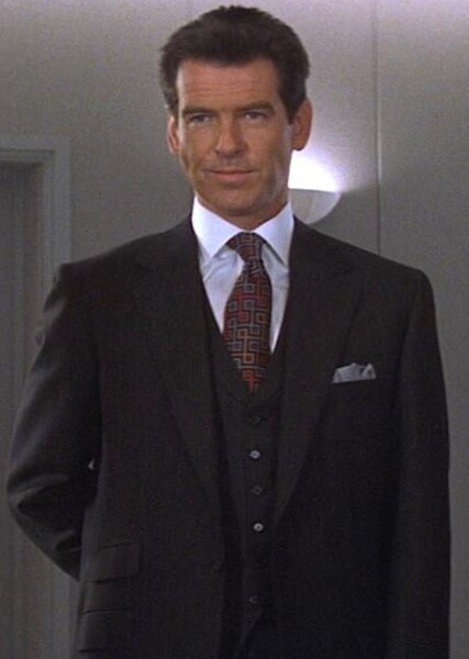 Pierce Brosnan photo
