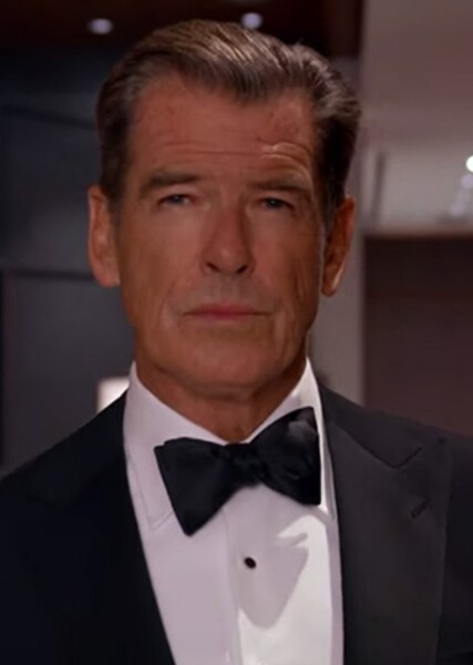 Pierce Brosnan photo