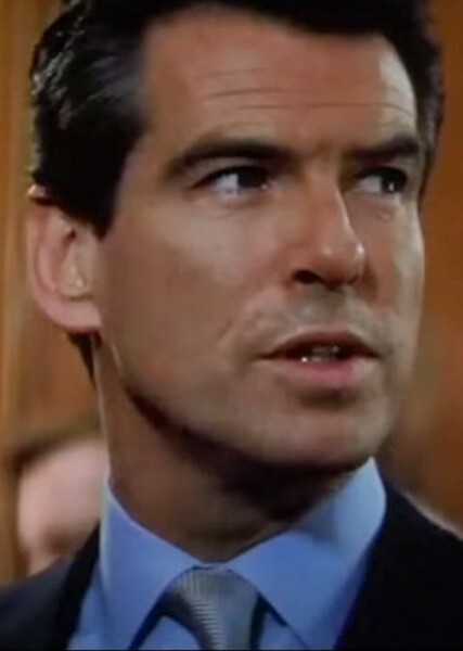 Pierce Brosnan photo