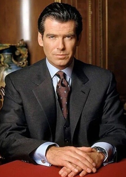 Pierce Brosnan photo