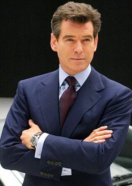 Pierce Brosnan photo