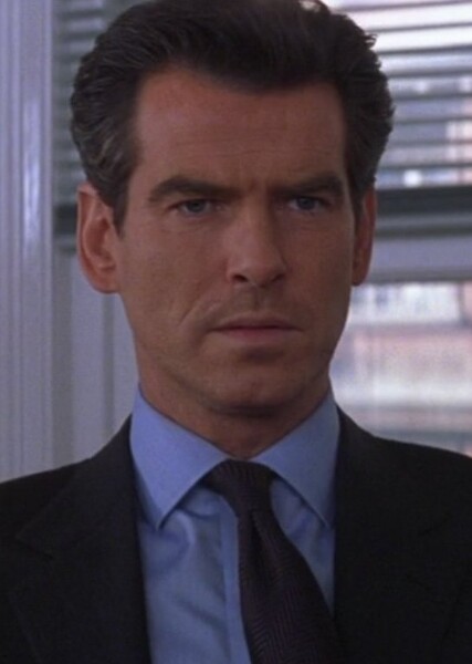 Pierce Brosnan photo