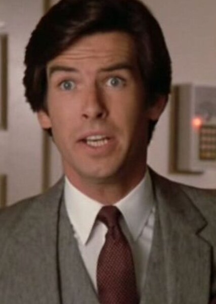 Pierce Brosnan photo