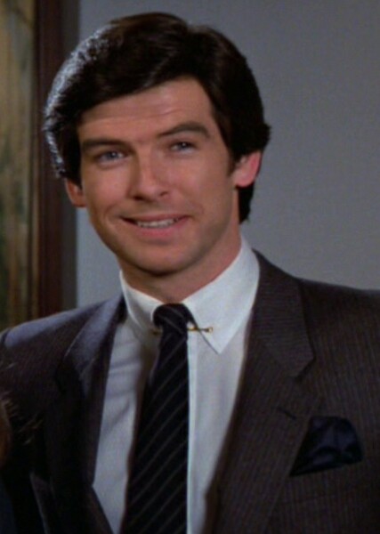 Pierce Brosnan photo