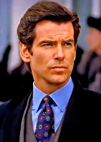 Pierce Brosnan photo