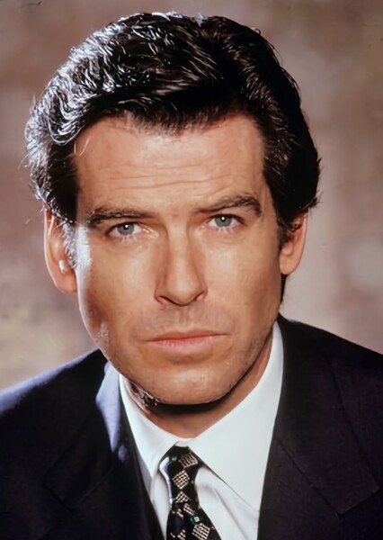 Pierce Brosnan photo