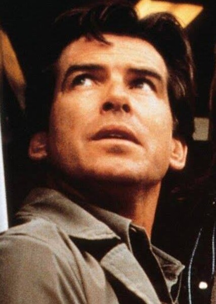 Pierce Brosnan photo