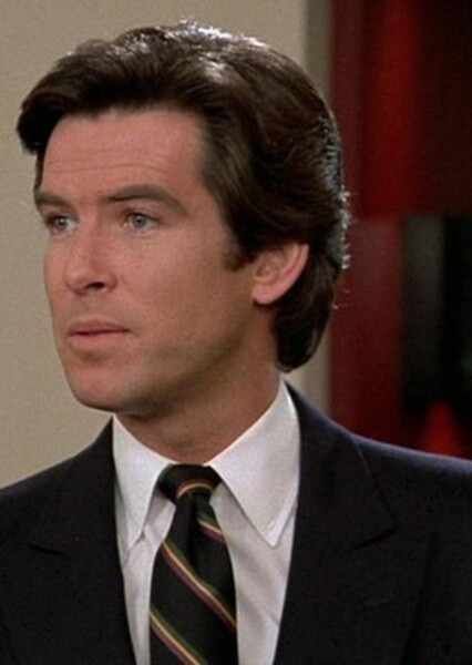 Pierce Brosnan photo