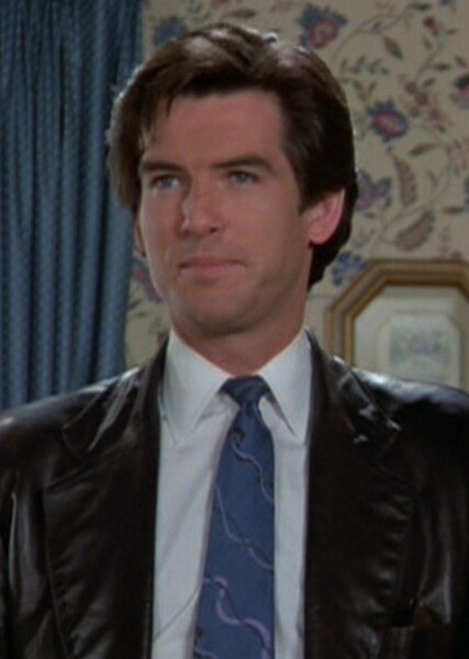 Pierce Brosnan photo
