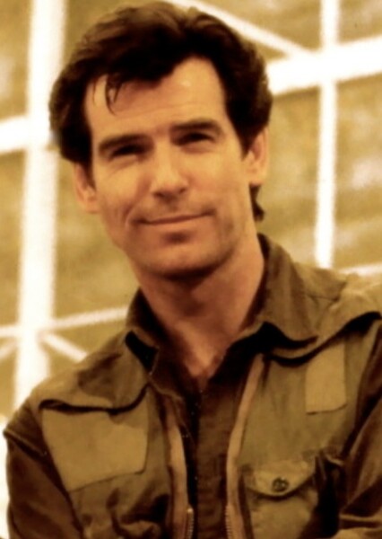 Pierce Brosnan photo