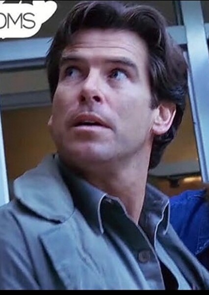 Pierce Brosnan photo