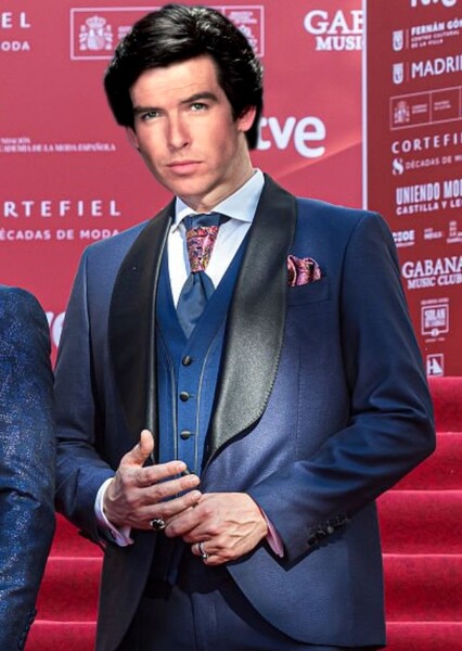 Pierce Brosnan photo