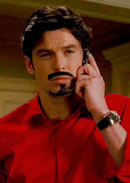 Pierce Brosnan photo