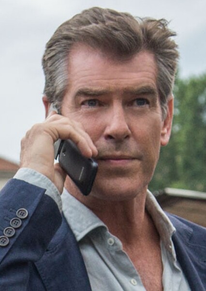 Pierce Brosnan photo