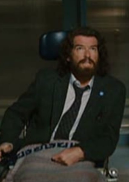 Pierce Brosnan photo