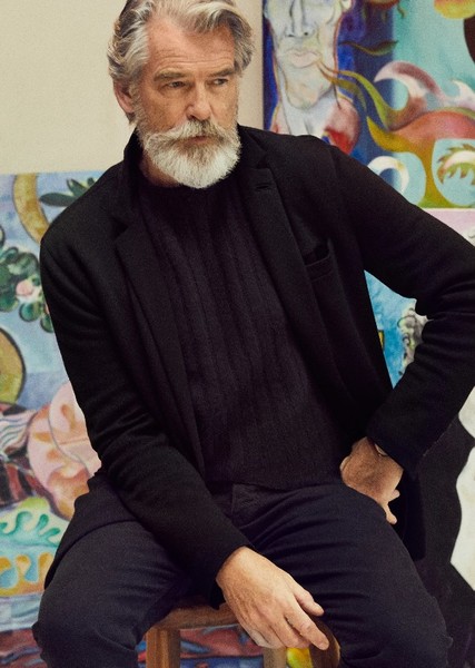 Pierce Brosnan photo