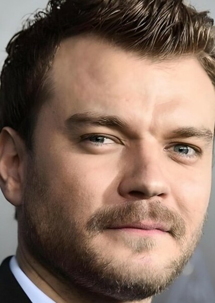 Pilou Asbæk photo