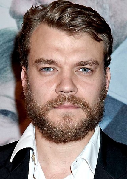 Pilou Asbæk photo