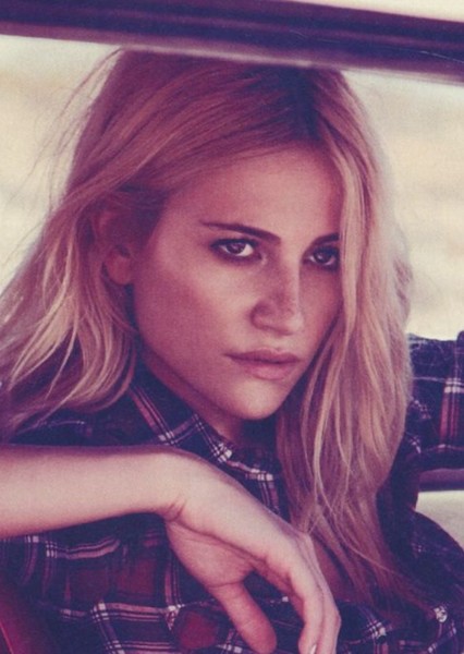 Pixie Lott photo