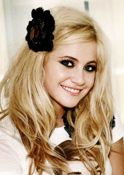 Pixie Lott photo