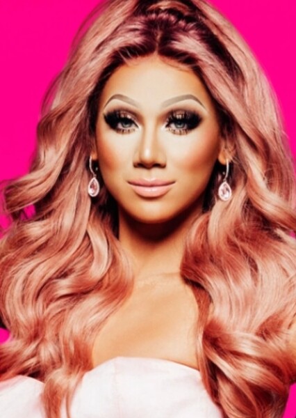 Plastique Tiara photo