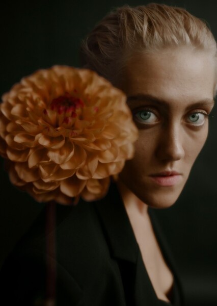 Polina Aug photo