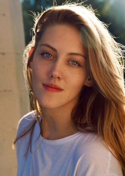 Polina Aug photo