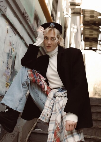 Polina Aug photo
