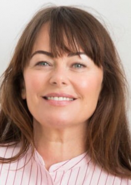 Polly Walker