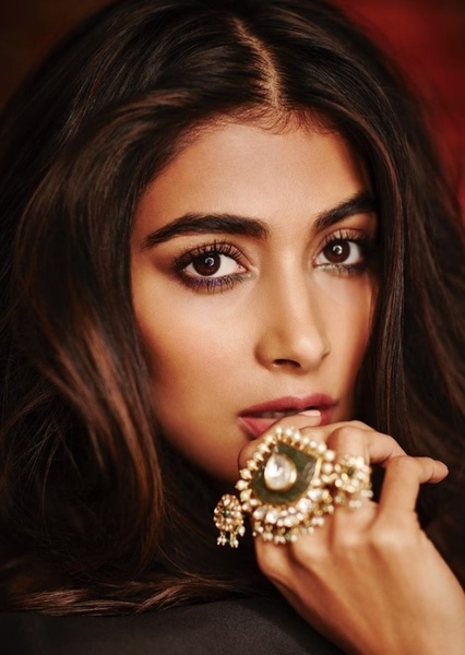 Pooja Hegde photo