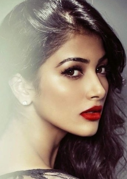 Pooja Hegde photo