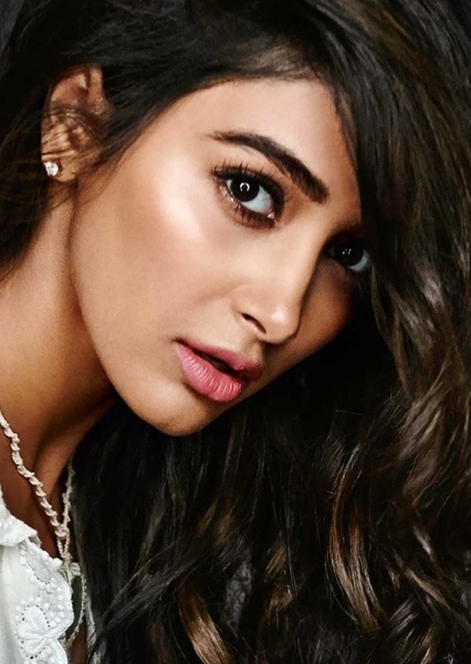 Pooja Hegde photo