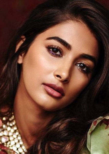 Pooja Hegde photo