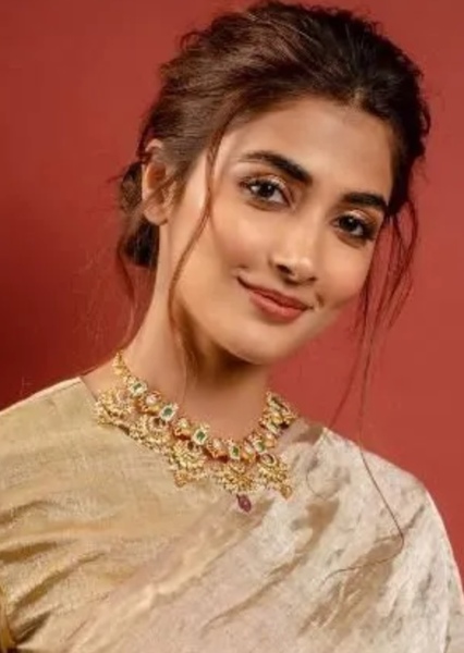 Pooja Hegde photo