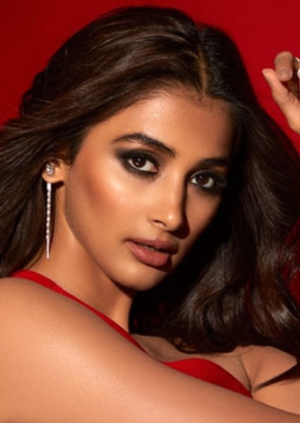 Pooja Hegde photo