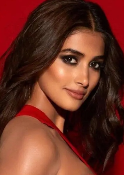 Pooja Hegde photo